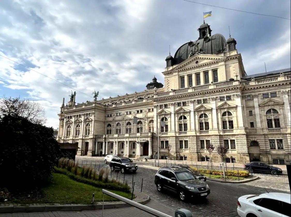 Sweet Home Near Opera House Lviv Luaran gambar